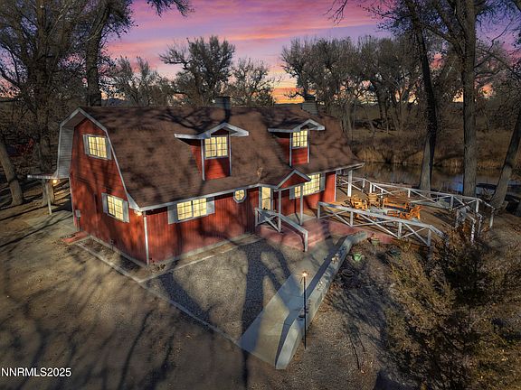2nd image of 4 Glasner Ln