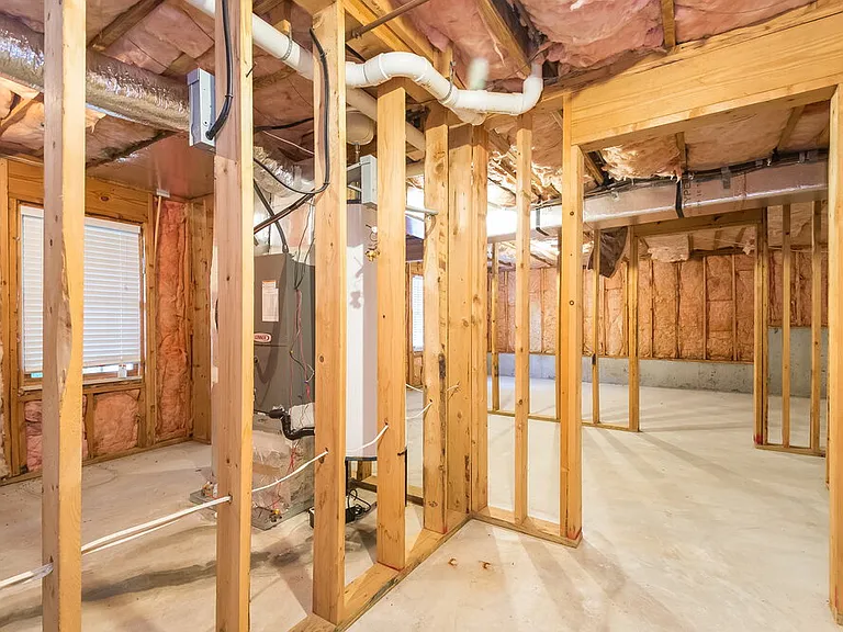 39 Crestview Dr — Photo 14