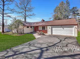 121 Cornwall Ave, Trenton, NJ