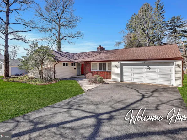 121 Cornwall Ave, Trenton, NJ 08618