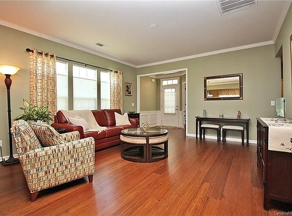 3rd image of 6318 Cherry Blossom Cir