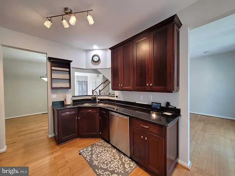 10 Bridle Ct — Photo 14