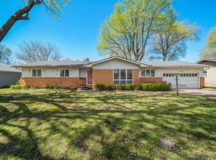 1004 Veyda St, Pryor, OK 74361