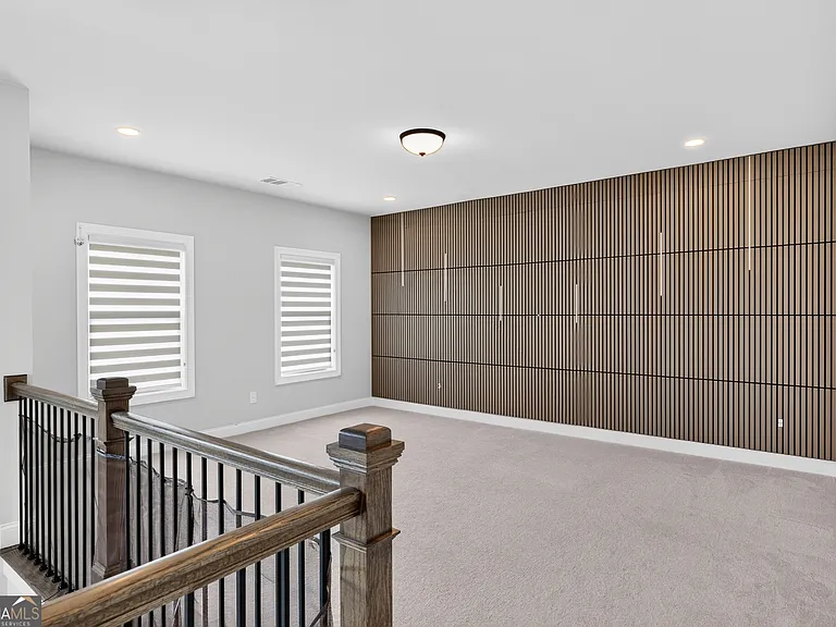 242 Tillman Pass — Photo 19