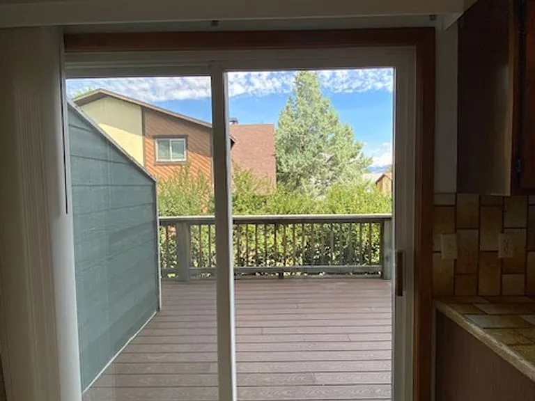 1603 W Koch St — Photo 17
