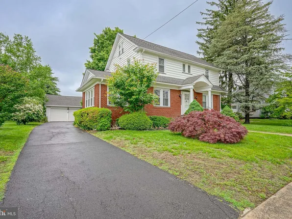 27 N Warren St, Woodbury, NJ 08096