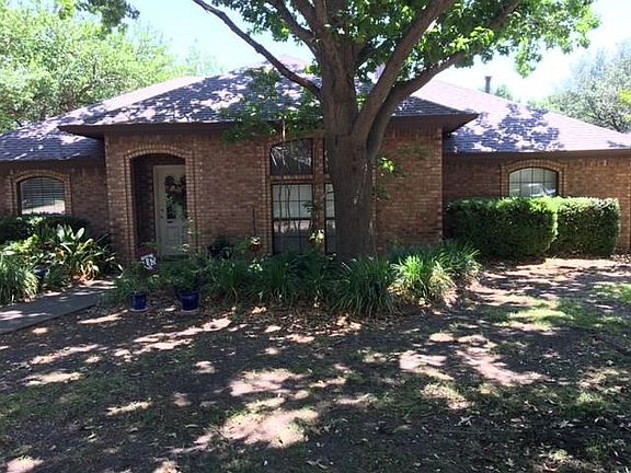 2nd image of 3212 Buckhorn Ct