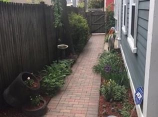 15 Crombie St #2, Salem, MA 01970