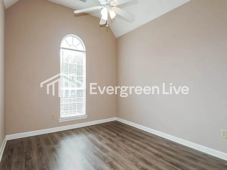 3931 Old Brownsville Rd — Photo 7