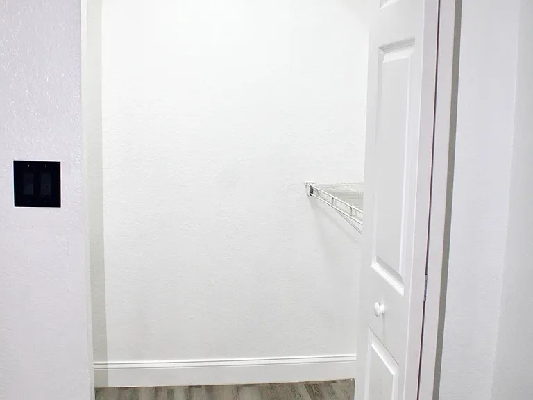2820 Oakland Forest Dr #106 — Photo 14