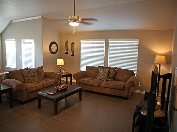 3rd image of 2103 Mangrove Dr