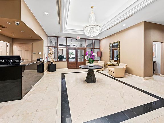 5th image of 357 Almeria Ave APT 1106