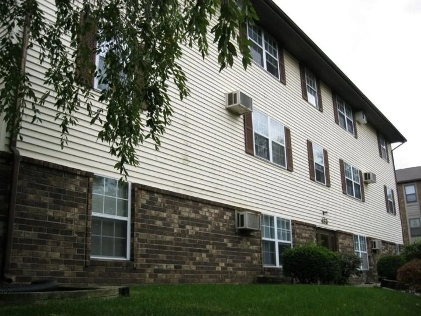 Harrison Commons — Photo 1