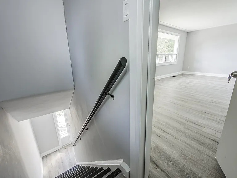 348 Spruce St #2 — Photo 2