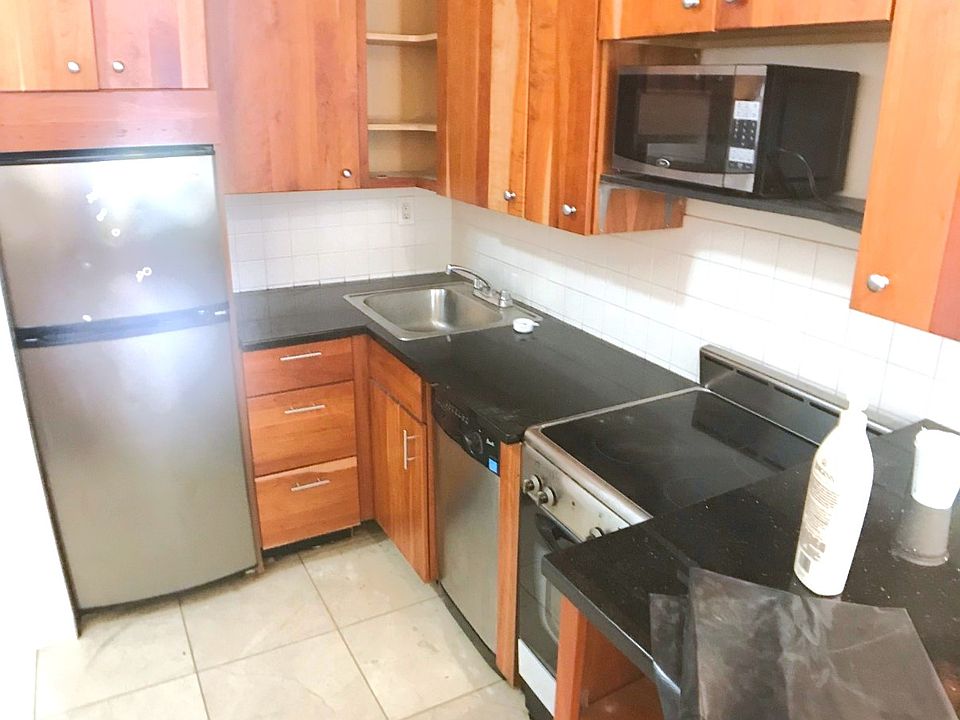 1st image of 208 E 95th St APT 1