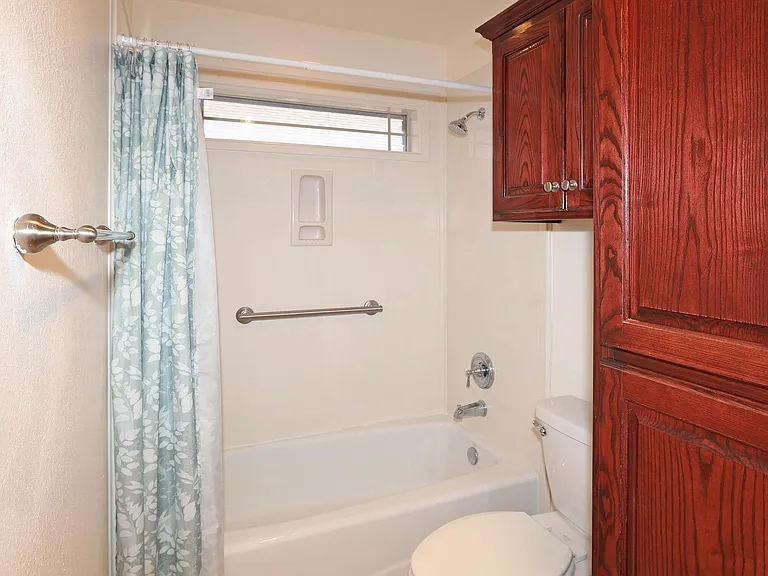 6802 Thunder Rd — Photo 31