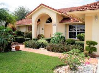 2491 Sandstone Ct, Wellington, FL 33414