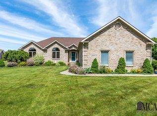 8346 Hunters Ridge Dr, Newport, MI 48166