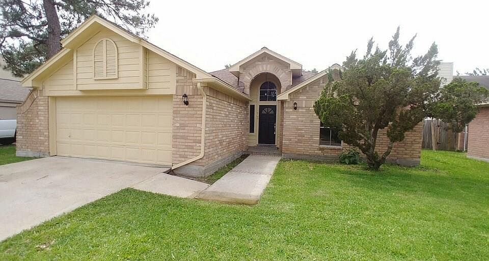 1st image of 16130 Lakestone Dr