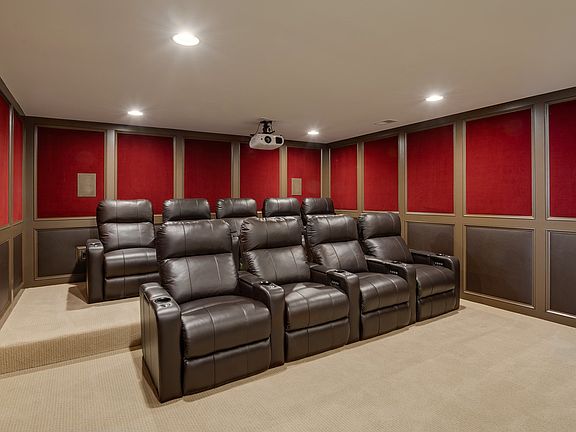 Theater_BLuebell_GOV