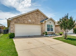 6253 Adonia Dr, Fort Worth, TX 76131