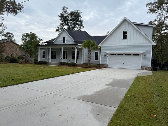 2nd image of 305 Ayers Cir