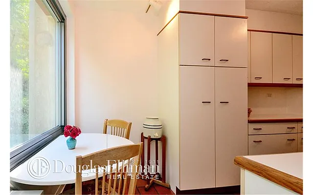 Sold by Douglas Elliman | media 27