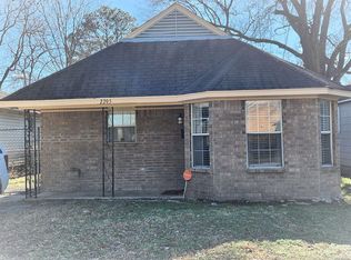 2295 Hubbard Ave, Memphis, TN 38108