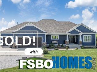 2168 Highway 130, Bennett, IA 52721