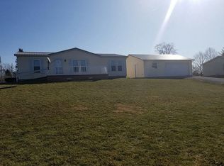 506 W Walnut St, Albion, IN 46701