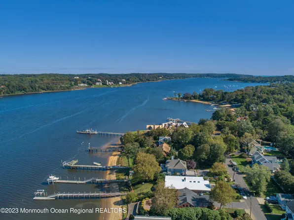 11 Cooney Terrace, Fair Haven, NJ 07704