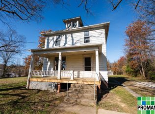 21 Moore Ave, Marietta, OH 45750