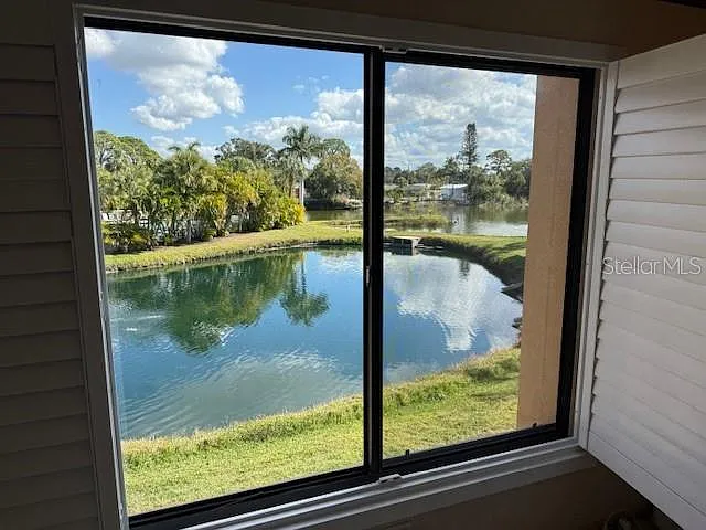 5525 Ashton Lake Dr #5525 — Photo 18