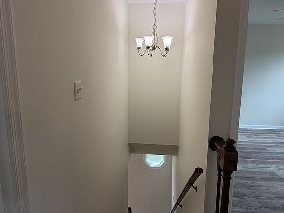 5th image of 6900 Violet Dr