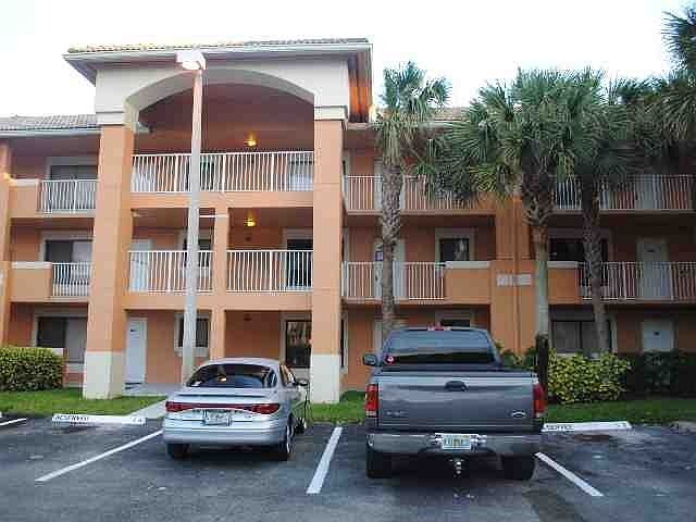 1st image of 6900 SW 39th St APT 205