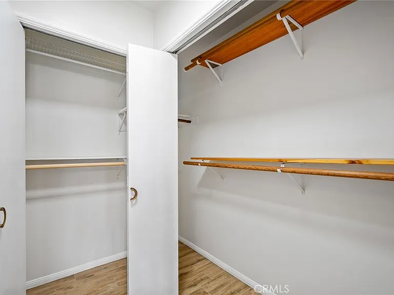 1557 Granvia Altamira — Photo 16