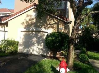 3941 San Simeon Ln, Fort Lauderdale, FL 33331