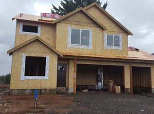 1091 E 1st Ave, Estacada, OR 97023