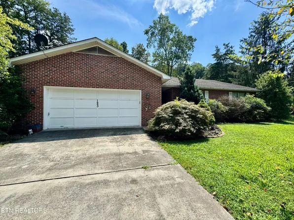 123 Heritage Dr, Oak Ridge, TN 37830