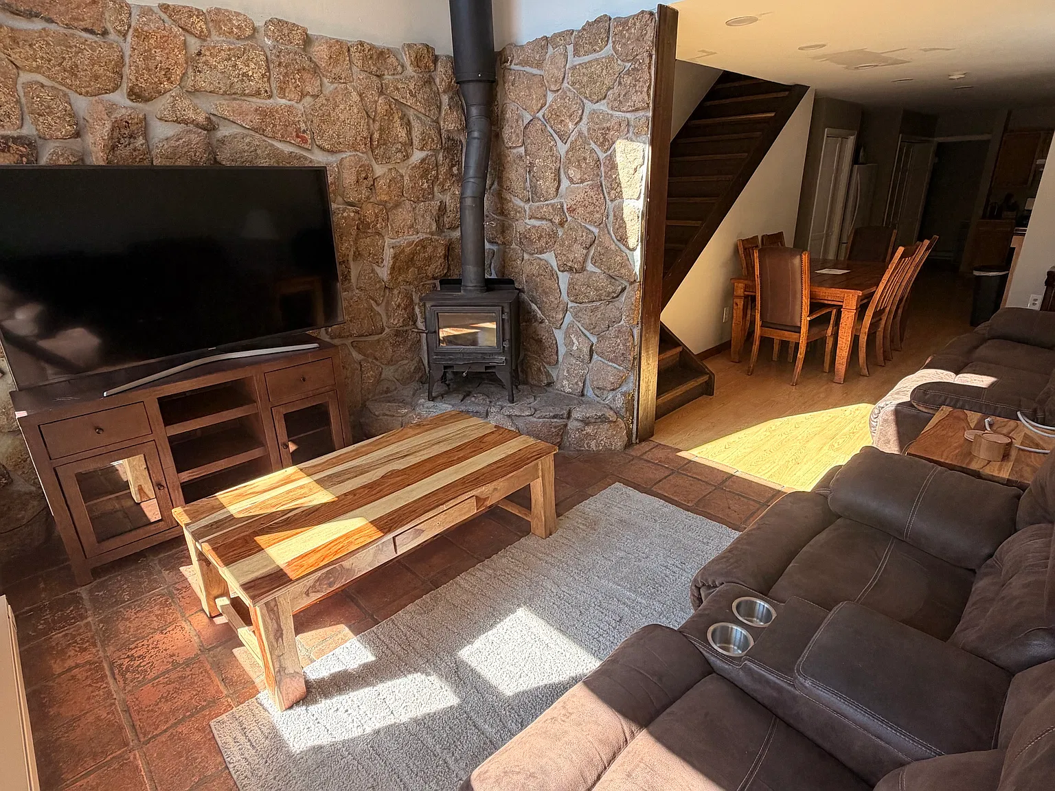 2 bed, 1.5 bath, 1000 sqft, $2,900 — Photo 2