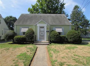 146 Bradley Ave, Hamden, CT 06514