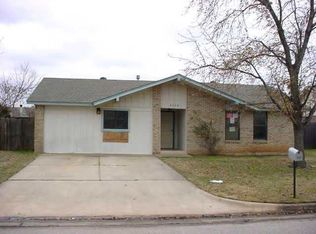 8328 Timberwood Ln, Oklahoma City, OK 73135