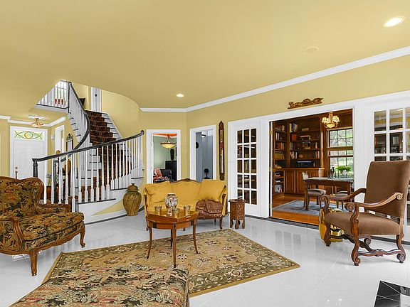 4th image of 7442 Spanish Bay Ct