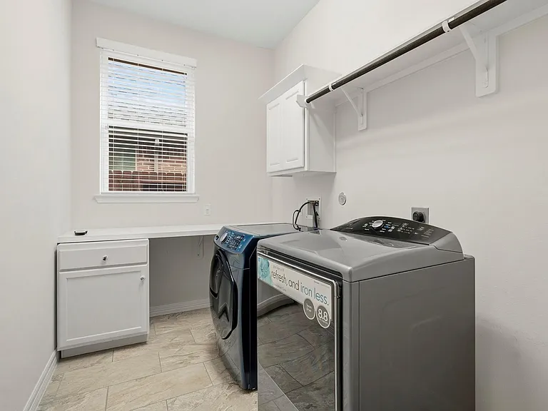 28211 Hidden Brook Ln — Photo 25