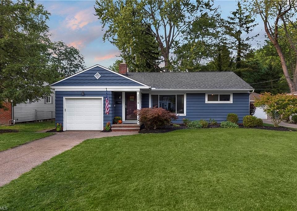 1st image of 30018 Westlawn Dr