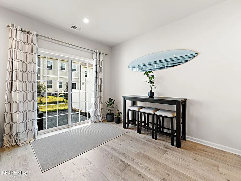 15 Laird Way — Photo 27