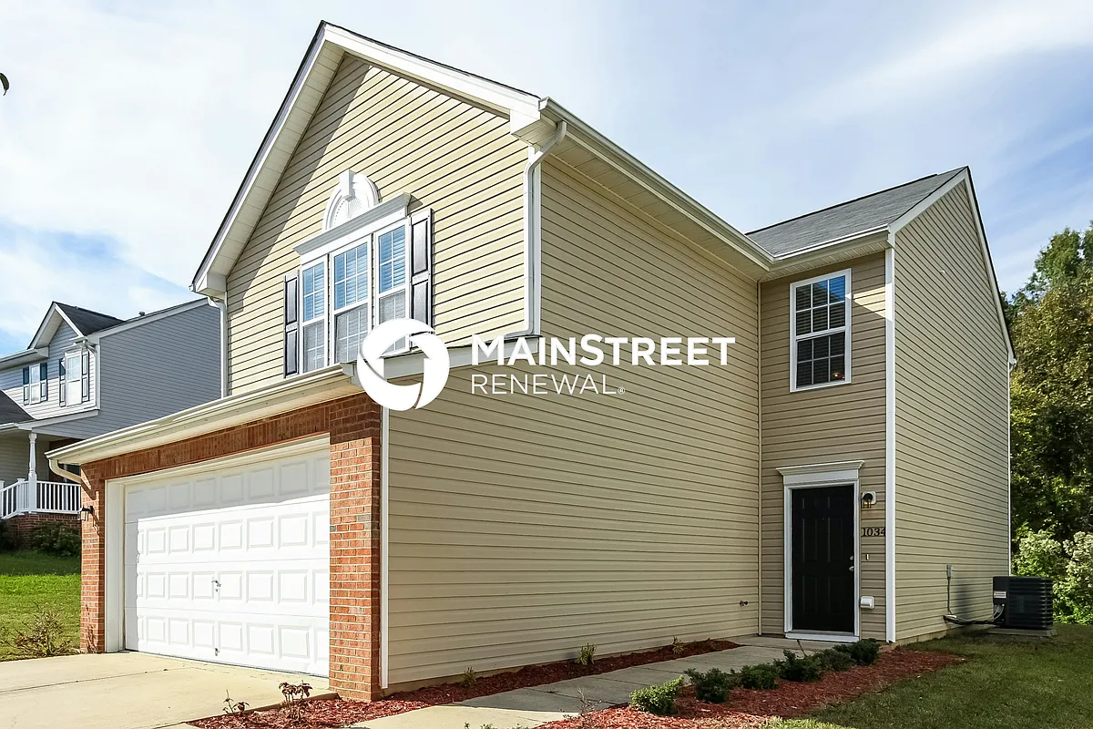 Front View - 1034 Quinlan Dr