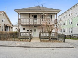 34 Dartmouth St, Worcester, MA 01604