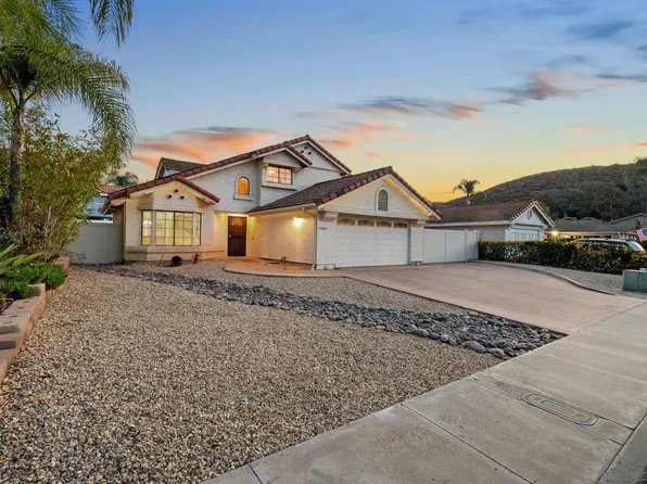 12849 Meseta Ln, Lakeside, CA 92040