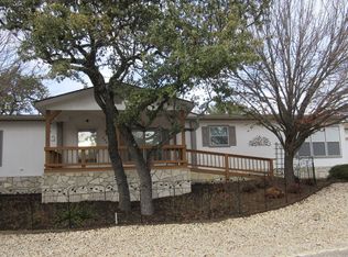 486 Coyote Ridge Dr, Kerrville, TX 78028